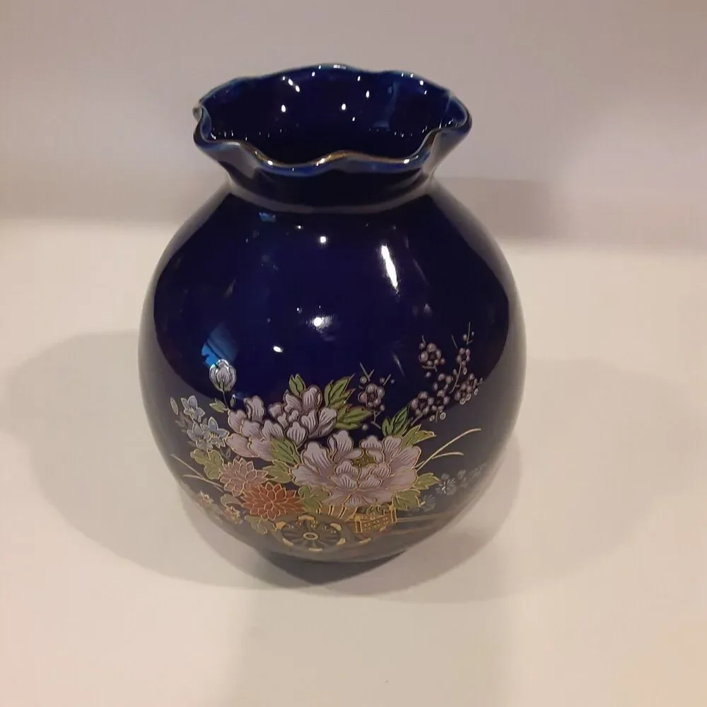 Asian Cobalt Blue Floral Vase Decorative 6.25